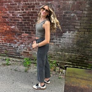 NWT MIOU MUSE Straight Leg Ankle Denim